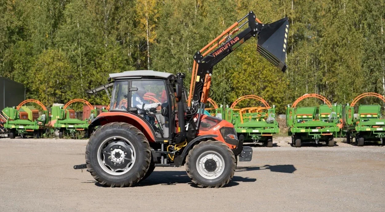 Фронтальный погрузчик FRONTLIFT 1200 EURO к тракторам FARMER FL904 купить,  цена