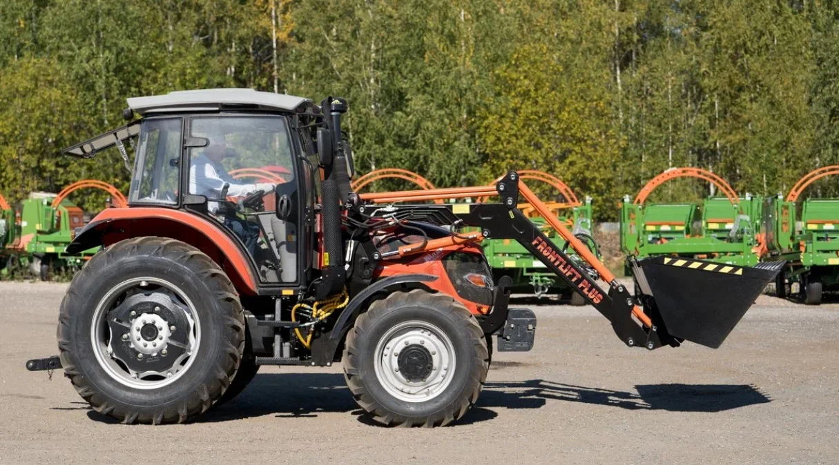 Фронтальный погрузчик FRONTLIFT 1200 EURO к тракторам FARMER FL904 купить,  цена